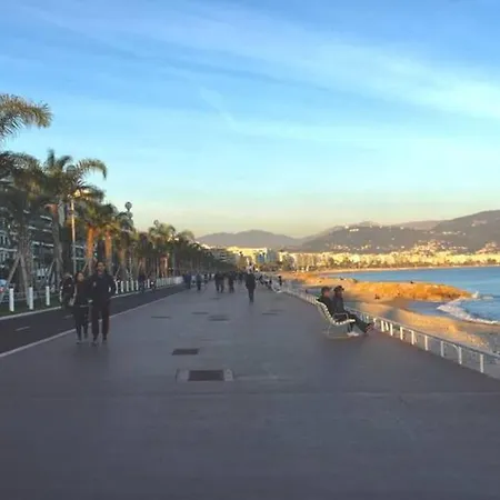 Apartment Cozy 3min Centre Nizza