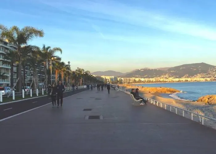 Διαμέρισμα Cozy 3min Centre Νίκαια