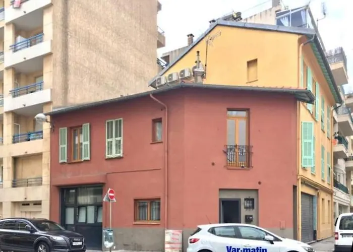 Cozy 3min Centre Νίκαια